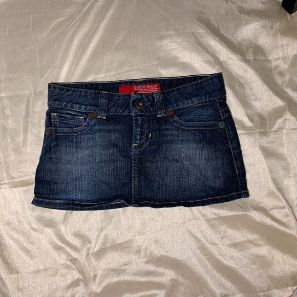 Guess Jeans Skirt 10'' - Picture 2 of 5